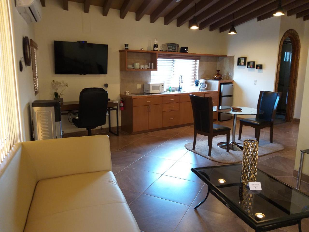 Short Stay Tecate Hotel Boutique エクステリア 写真